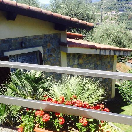 Casa Vacanze Uliveto Бордихера Екстериор снимка