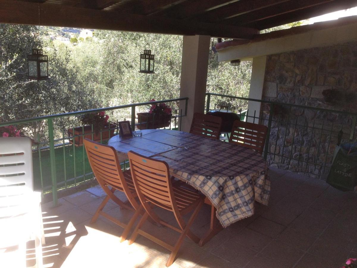Casa Vacanze Uliveto Бордихера Екстериор снимка